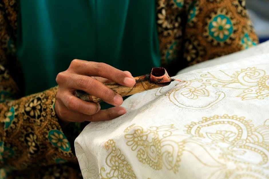 Резная пряничная доска из липы крупным планом